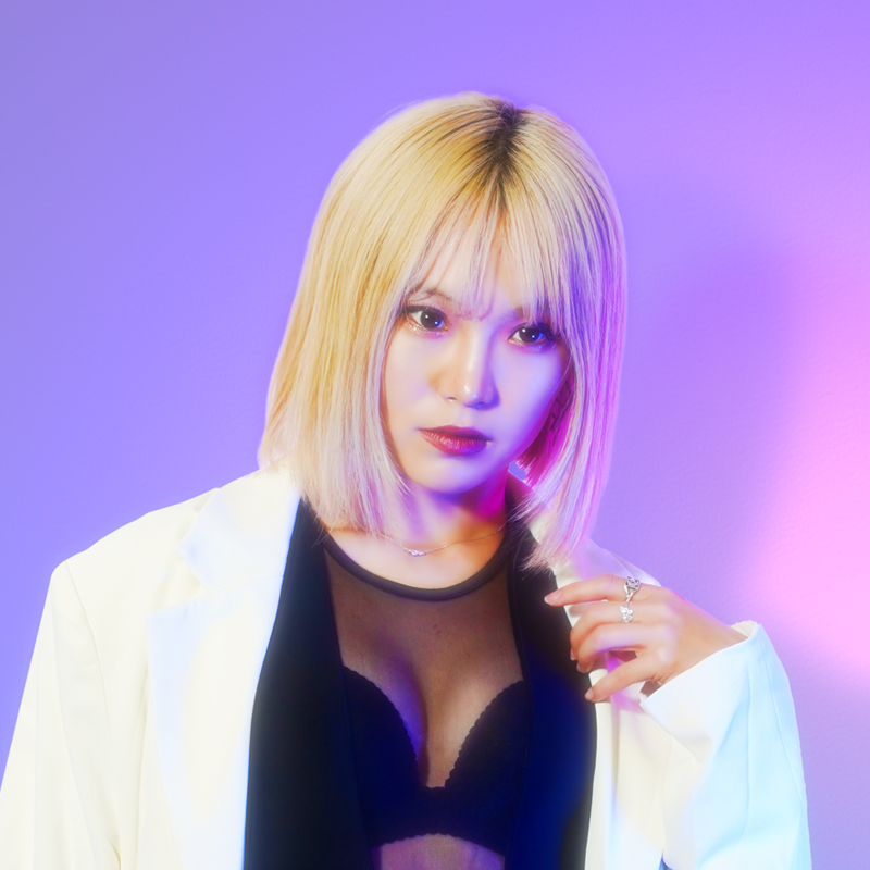 ETCダンススクールのインストラクターSHIORIの写真
