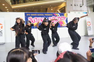 10/26【横須賀校】横須賀モアーズシティで「STREET DANCE FESTIVAL」開催!!